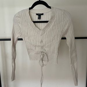 Cropped cream sweater😍